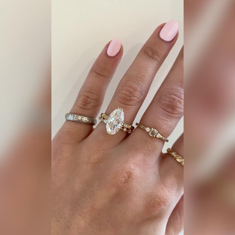 Trianna-3ctOval-Moval-Sarah