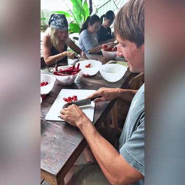 Community Kitchen 33