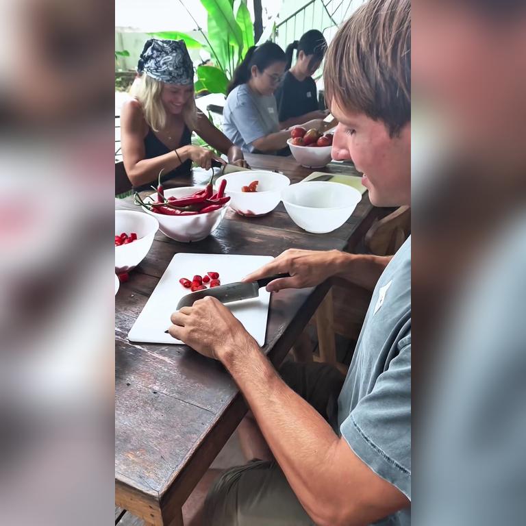 Community Kitchen 33