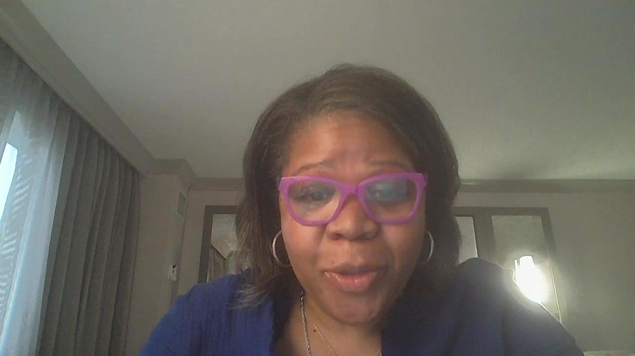 Please introduce yourself (name and title) then state &quot;and this is my Life at TeamHealth”