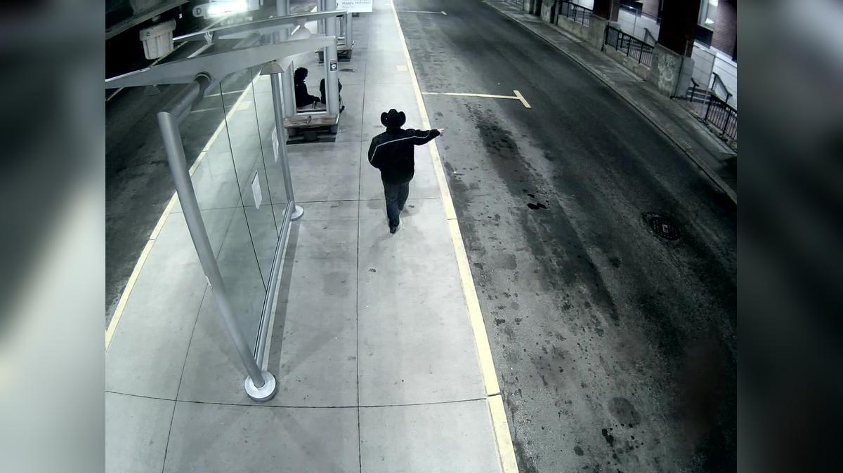 North facing Platform C_20260114_183708 Skateboard incident