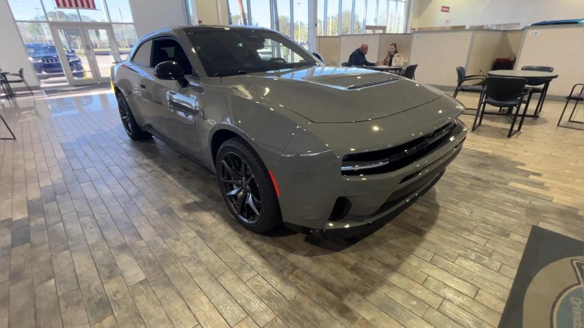 Robert's NEW Dodge Charger @AirportCDJR /// Joanis 386.366.2227