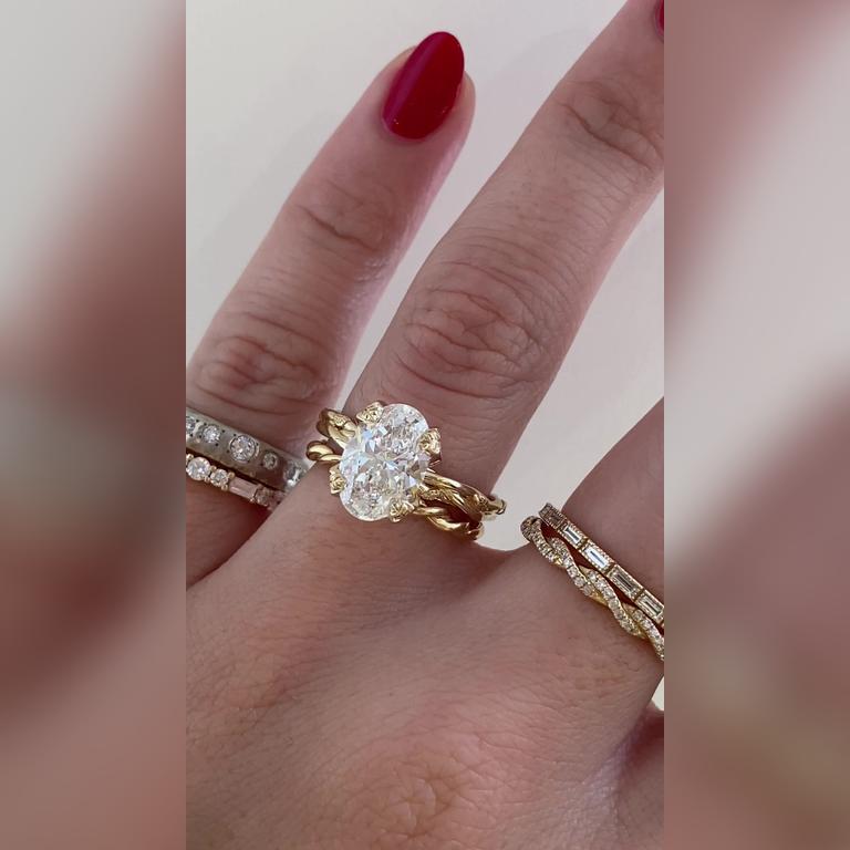 Vesa-2.5ctOval-14kYellow-Lovelace