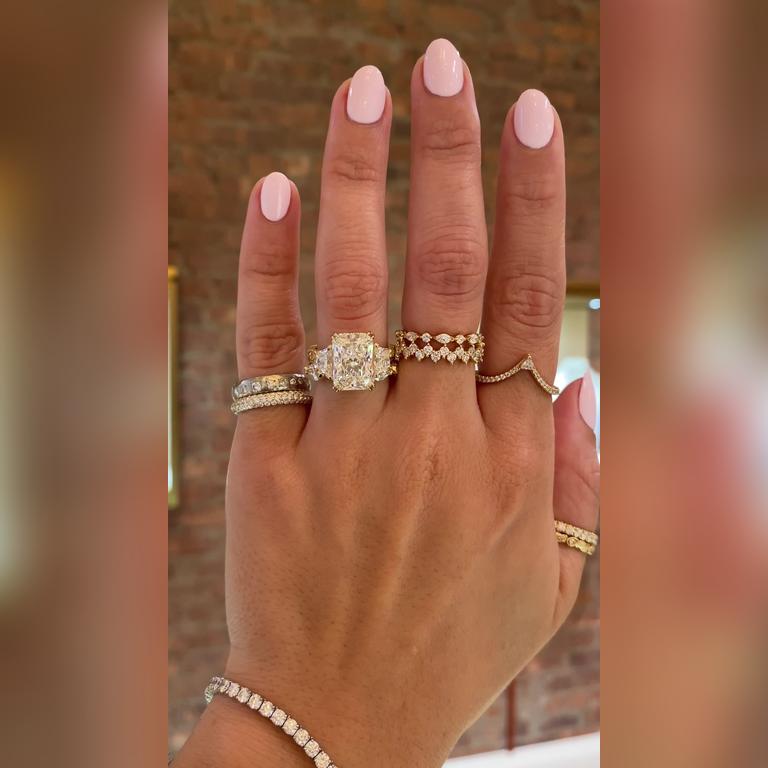 Evangeline-4.5ctRadiant-14kYellow-Albana