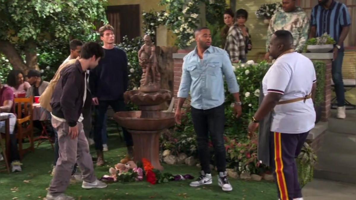Passion Roses the Neighborhood S7 E4
