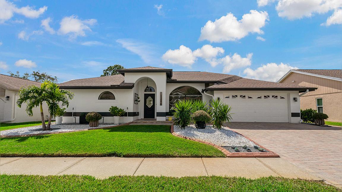 11216 Pocket Brook Dr, Tampa, FL 33635
