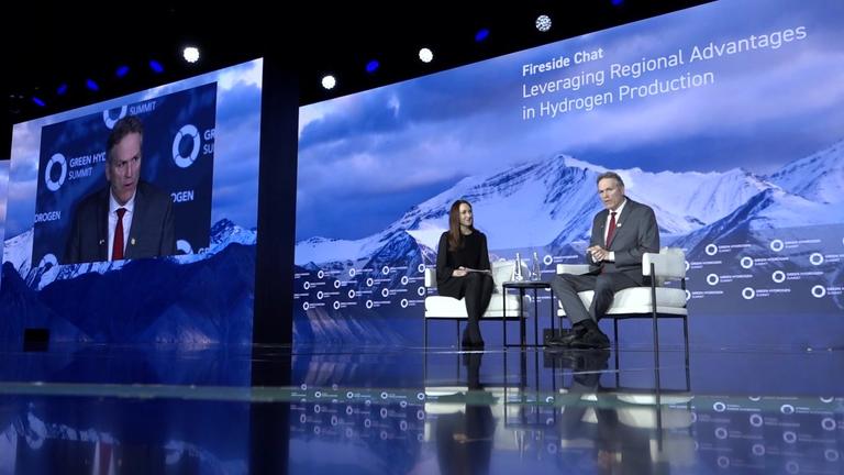 2025 - ADSW - Green Hydrogen Summit - 05 - Panel - Leveraging Regional Advantages in Hydrogen Production