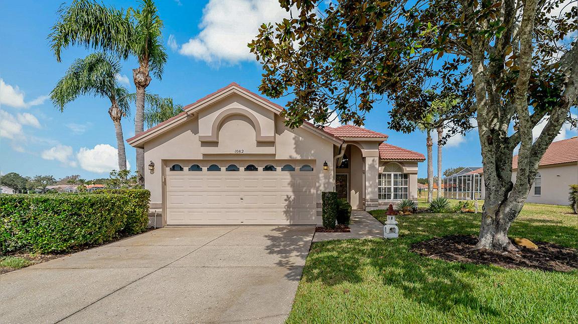 1082 Dartford Dr, Tarpon Springs, FL 34688