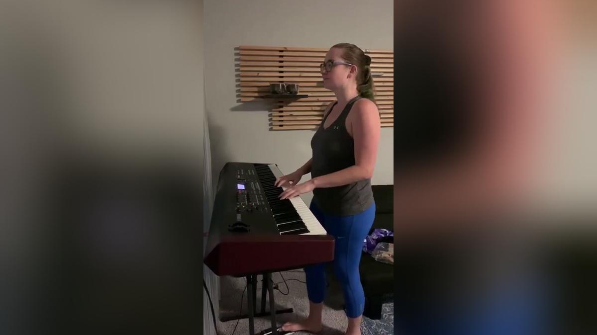 Pianist M.K. (2)