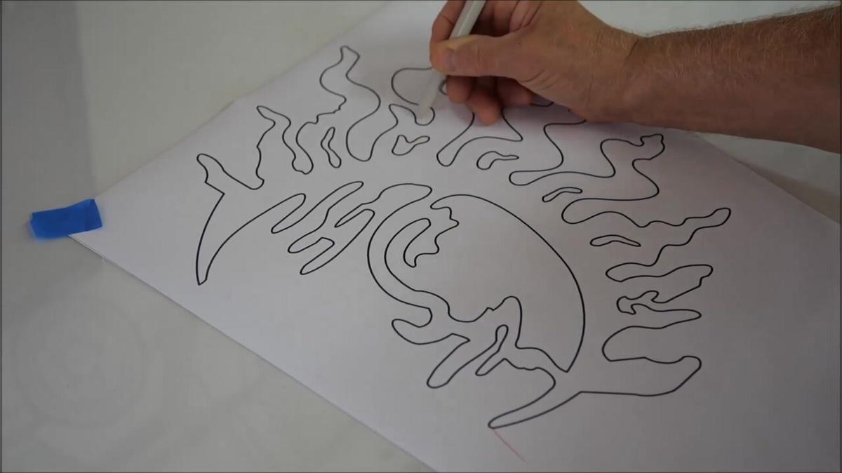 trace an design of the sun and moon