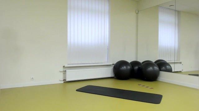 Stiprus pilvo presas 09.20.// Kineziterapeutas Dominykas Mančakas