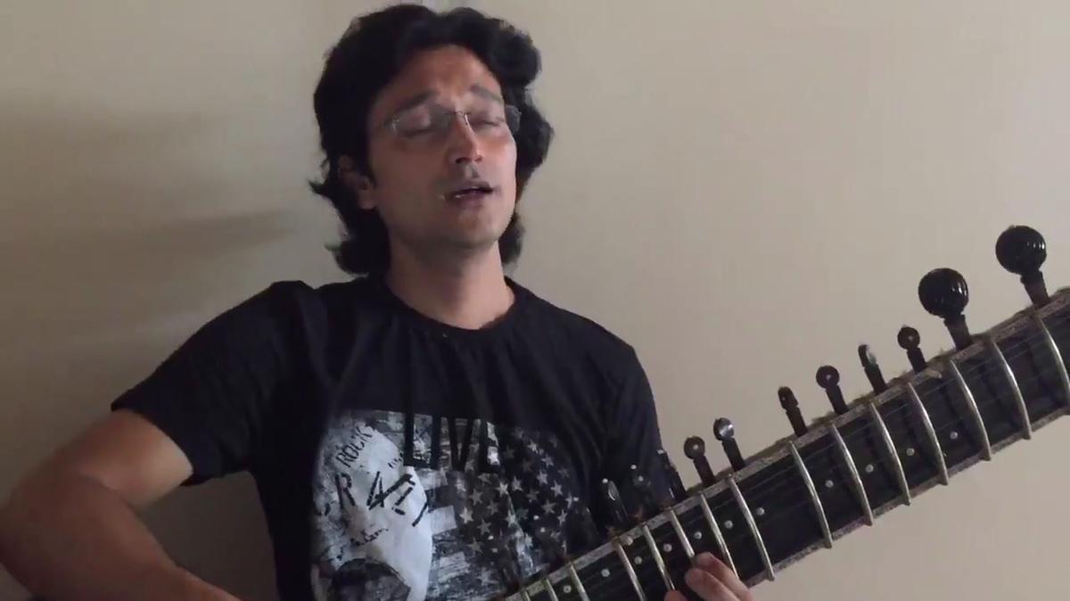 Indian Guitarist K.N..mp4