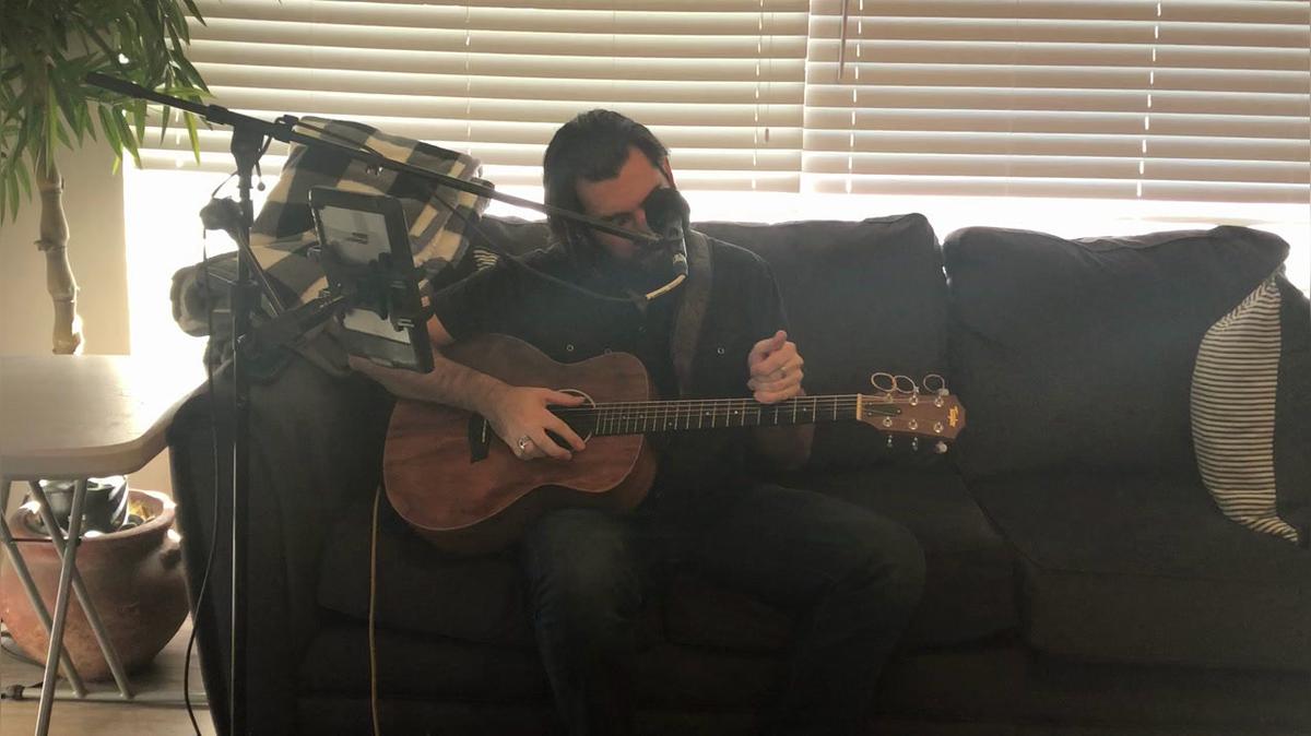 Guitarist W.S. (Over the Rainbow)