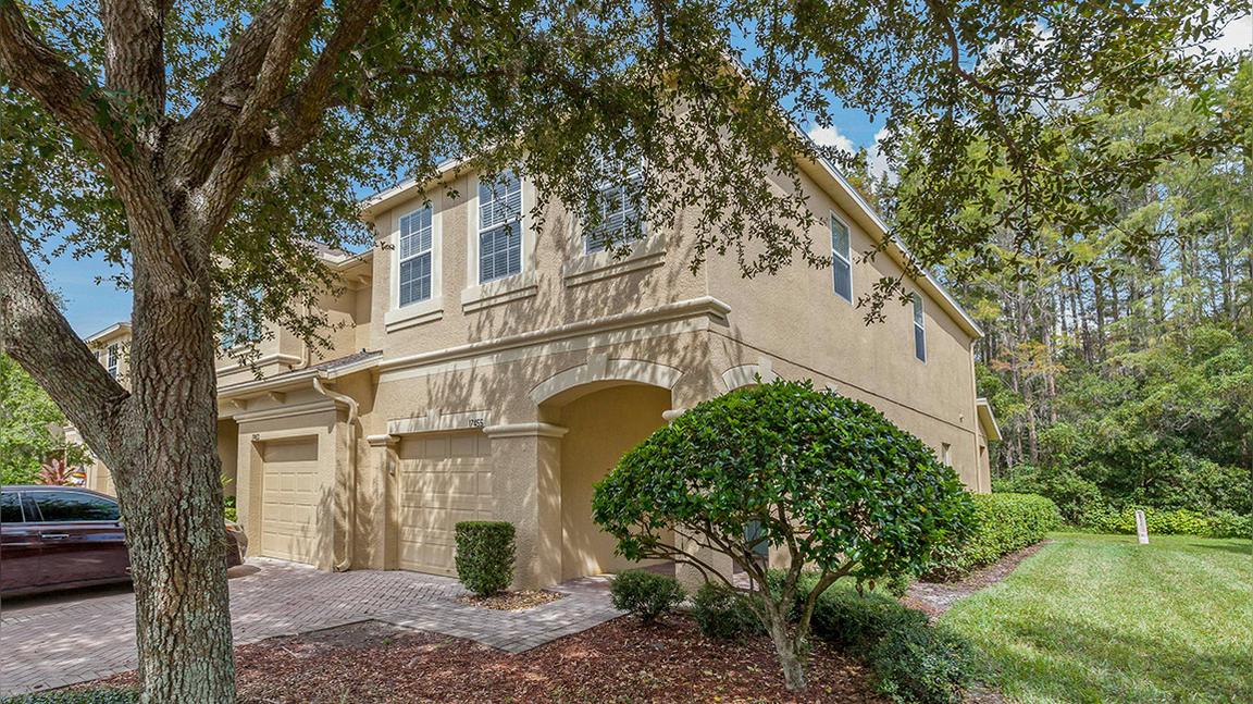 17455 Hugh Ln, Land O Lakes, FL 34638