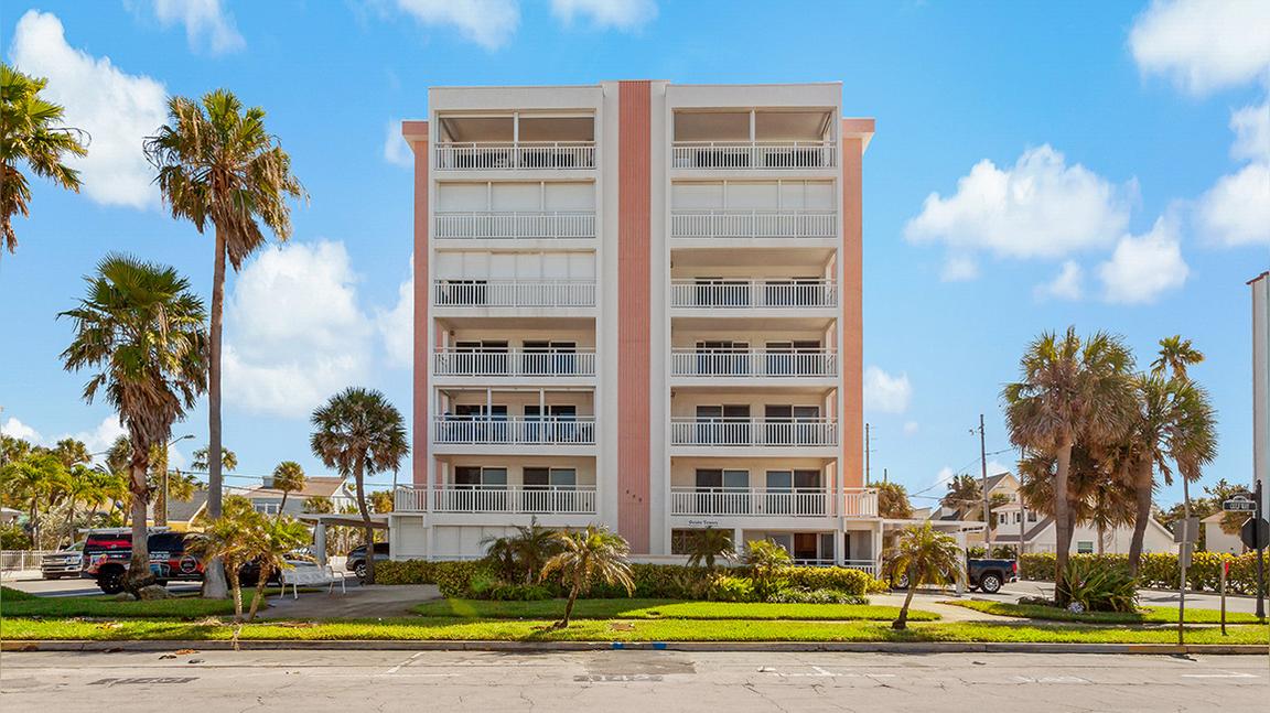 555 Gulf Way, St Pete Beach, FL 33706