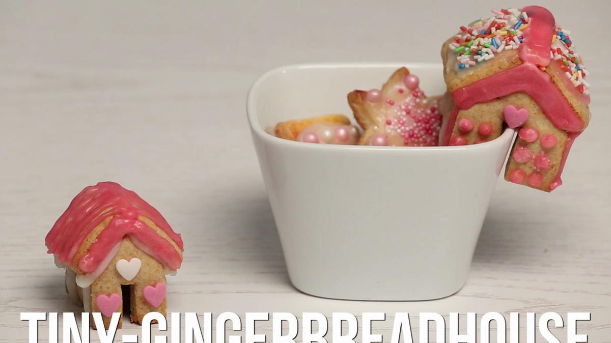 Tiny Gingerbreadhouse