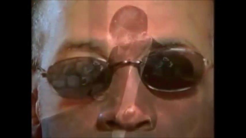 04 Change Glasses