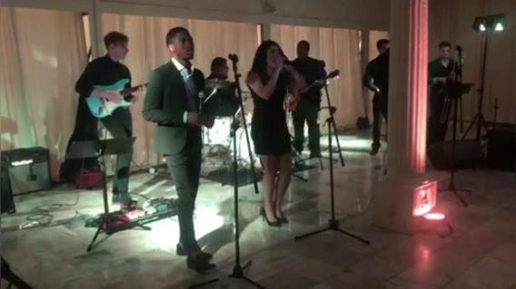 Band 813 live