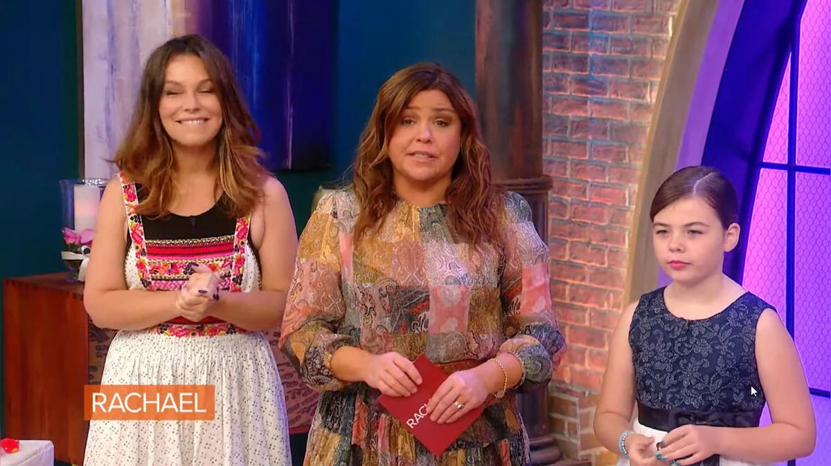 Passion Roses - Rachael Ray (YouTube Clip) - 10/21/19