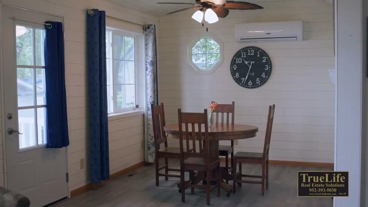 Inside the Cottage Layout and Amenities