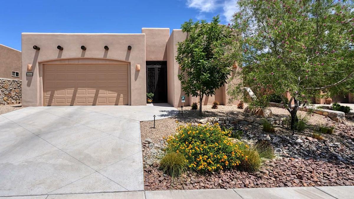 8164 Willow Bloom Circle, Las Cruces, NM 88007