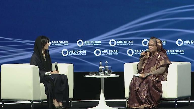 2020 - ADSW - Future Sustainability Summit - 31 - HE Razan Al Mubarak &amp; HE Sheikh Hasina