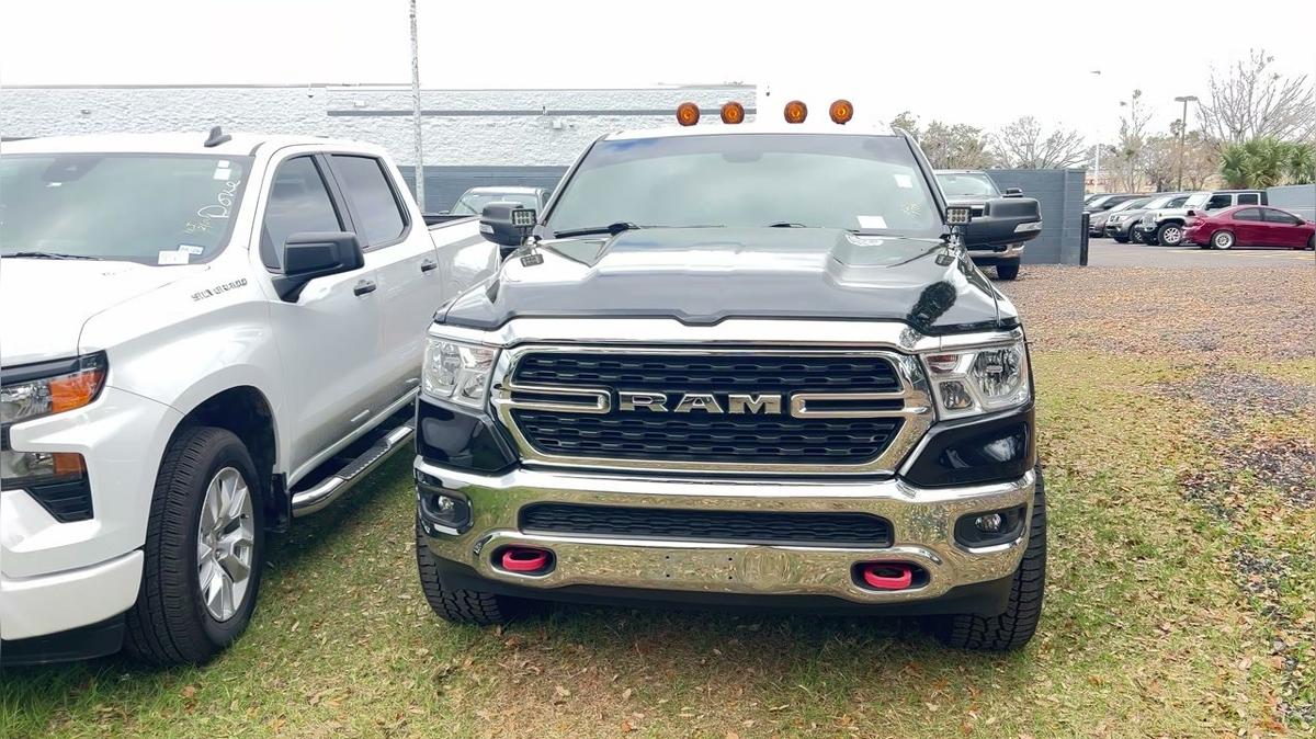 Cindy's Ram 1500 Bighorn video by Walter/ Airport CDJ 407-541-6200