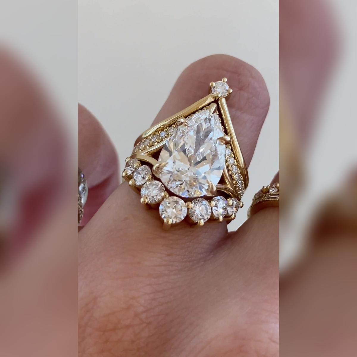 Mylex Pear Wedding Band Pairings