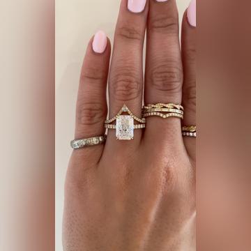 Kiara-3ctRadiant-14kYellow-Kia-SingleProngs