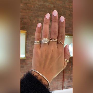 Evangeline-4.5ctRadiant-14kYellow-Olive