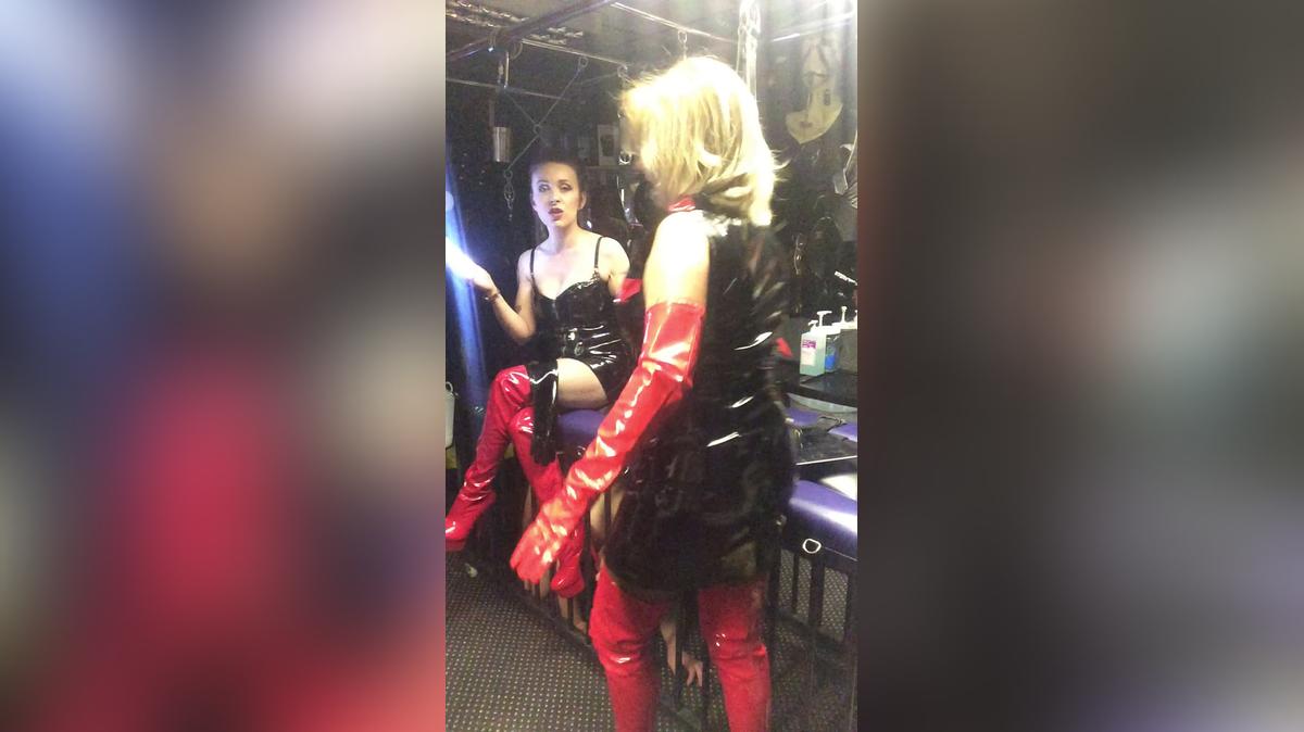 Double Domme Delight!