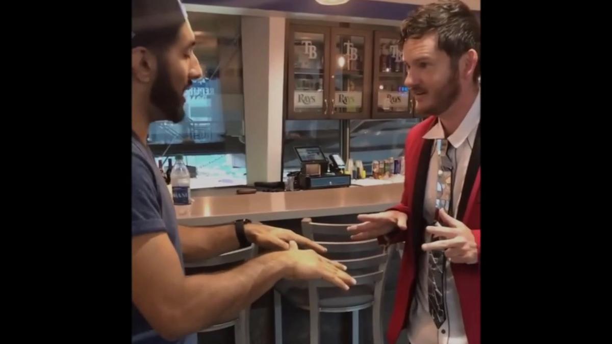 Magician C.V.V. Social Media.m4v