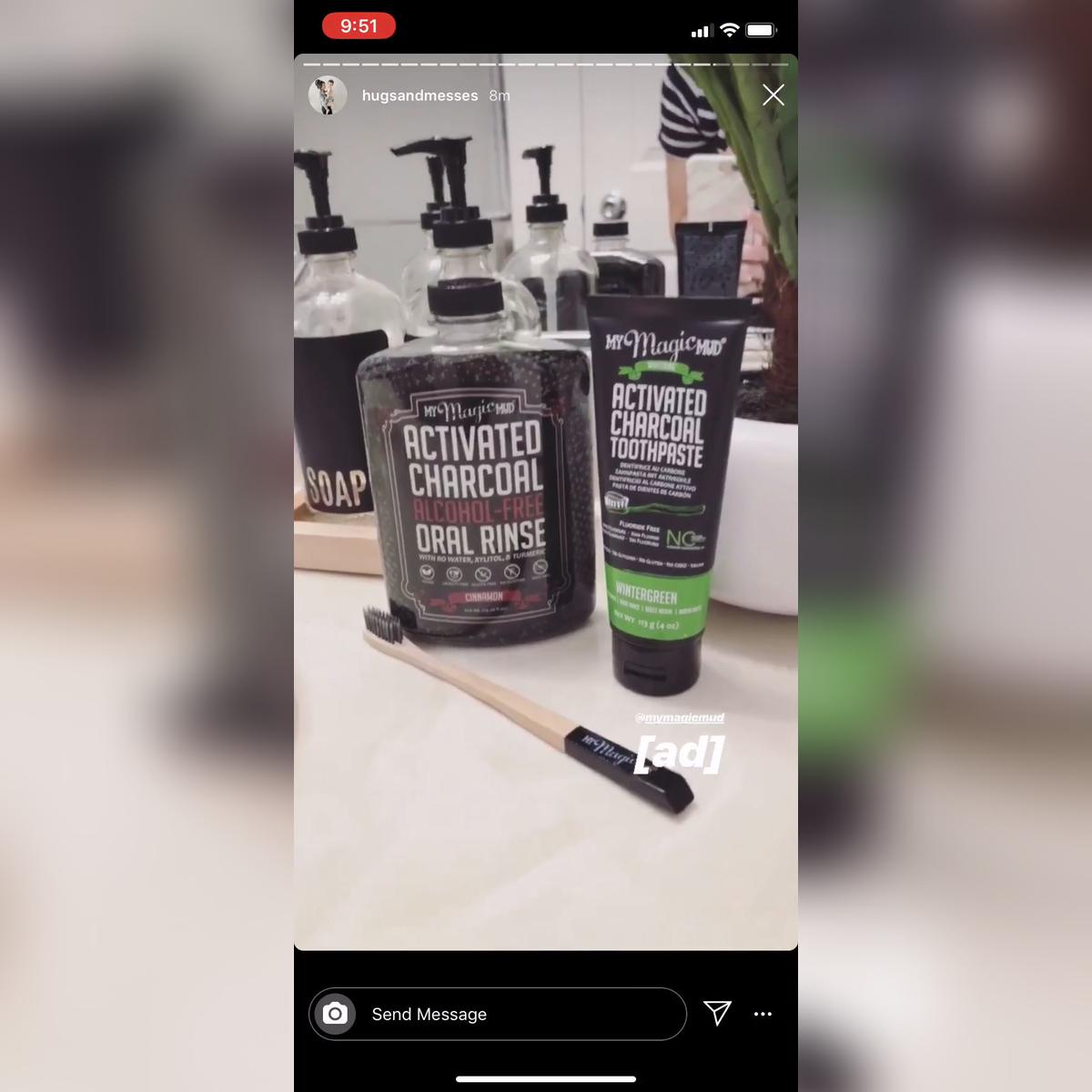 MMM - Hugsandmesses Stories - 8/12