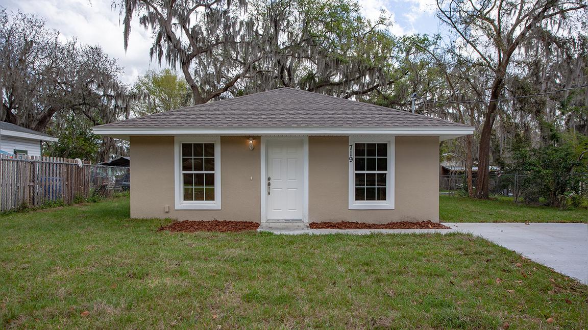 719 S Walnut Ave., Fort Meade, FL 33841