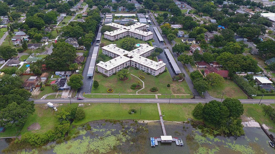 333 Lake Howard Dr. NW, Unit 204C, Winter Haven, FL 33880