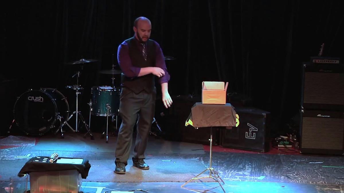 Magician Nick (2).mp4