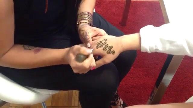 Angel Doing Henna Tattoos!.mp4