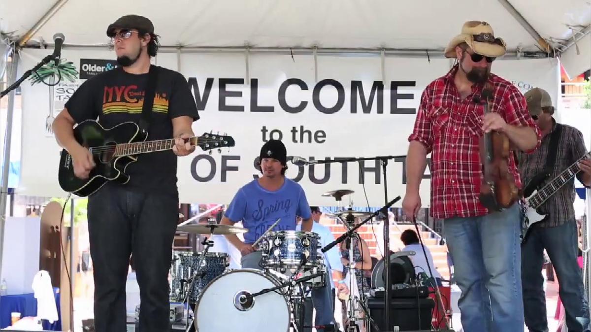 Breezin&#39; Entertainment at Taste of South Tampa.mp4
