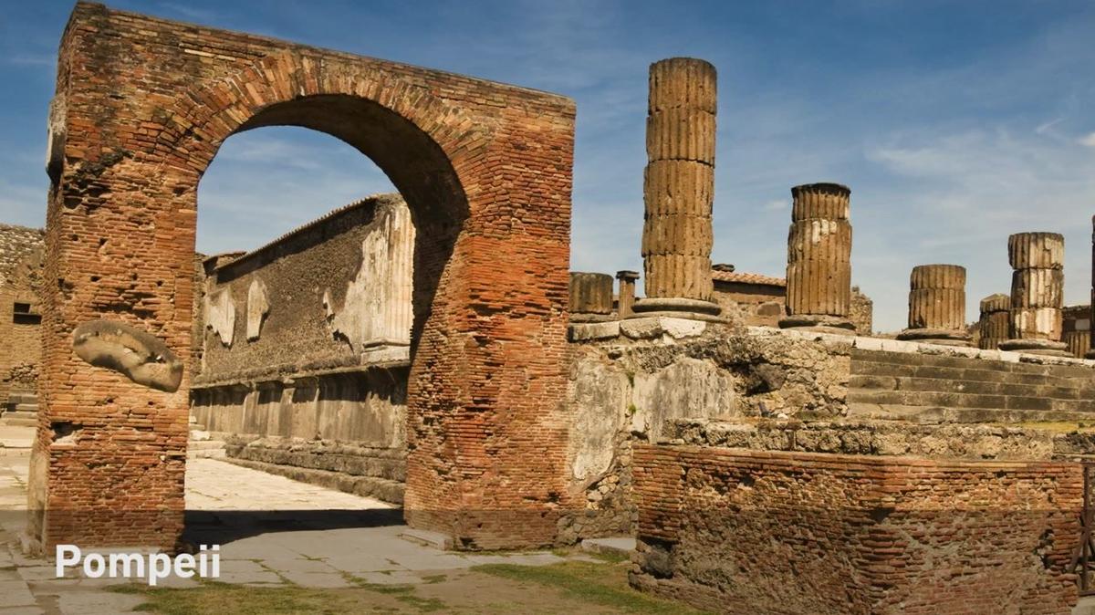 Pompeii, Sorrento &amp; the Bay of Naples