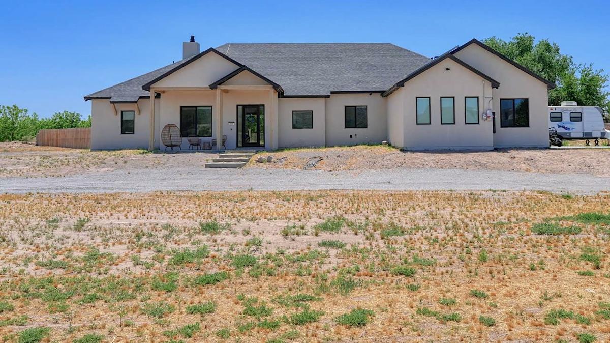 210 Providence Road, Las Cruces, NM 88007