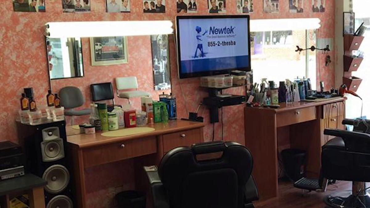Barber Shop in Northport NY, Oscar's Barber Shop