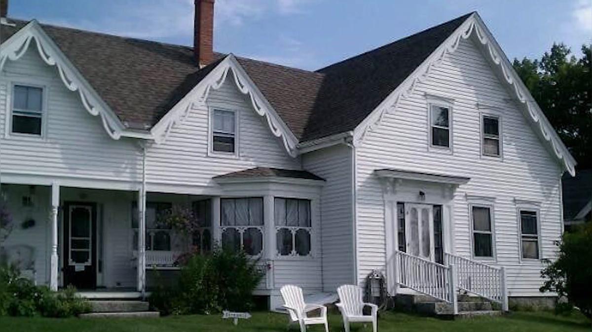 2237586 - Mill Pond House Bed &amp; Breakfast.mp4