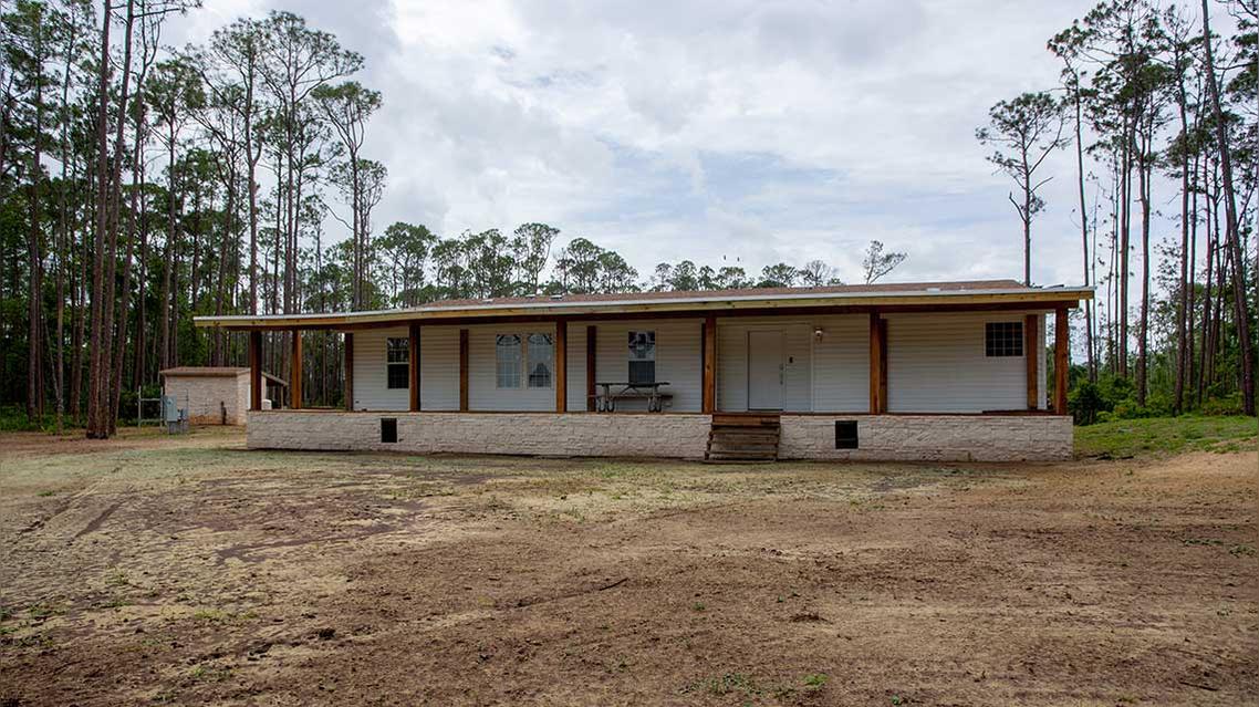 18580 State Road 60 E., Lake Wales, FL 33898