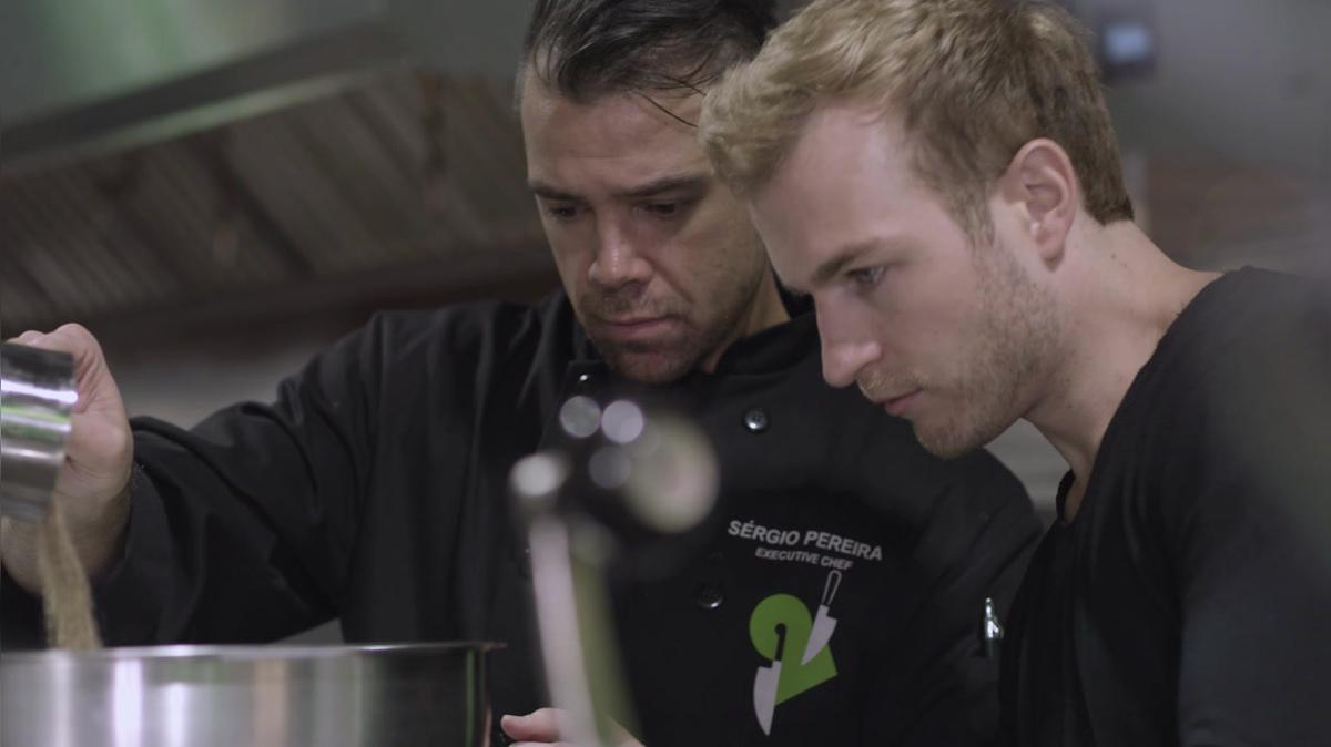 Customer Story: 2 Guys with Knives