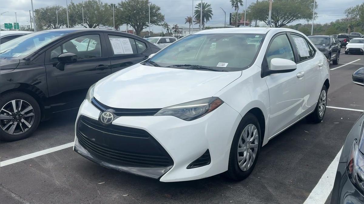 2018 Toyota Corolla LE - Airport CDJR Orando