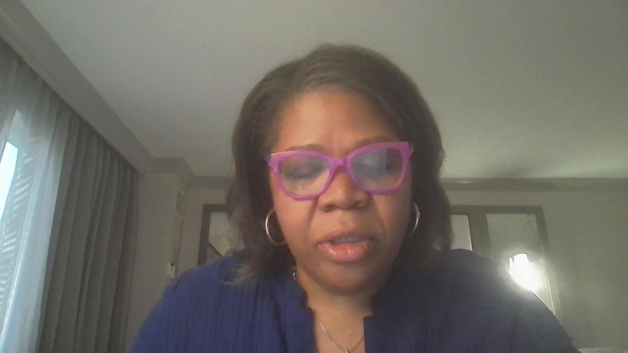 How does TeamHealth support its clinicians, especially those in travel or special ops positions, in terms of resources and training?