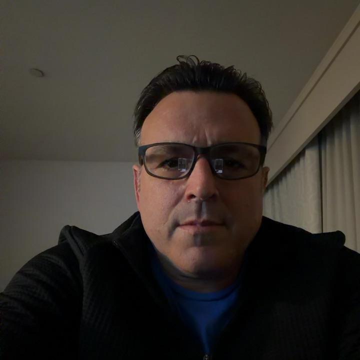 Q3 (a) Watch the video, and then answer: on a 1-10 scale, where 1=didn't like it at all and 10=liked it a lot, how much did you like this ad? What are the main reasons for that rating?