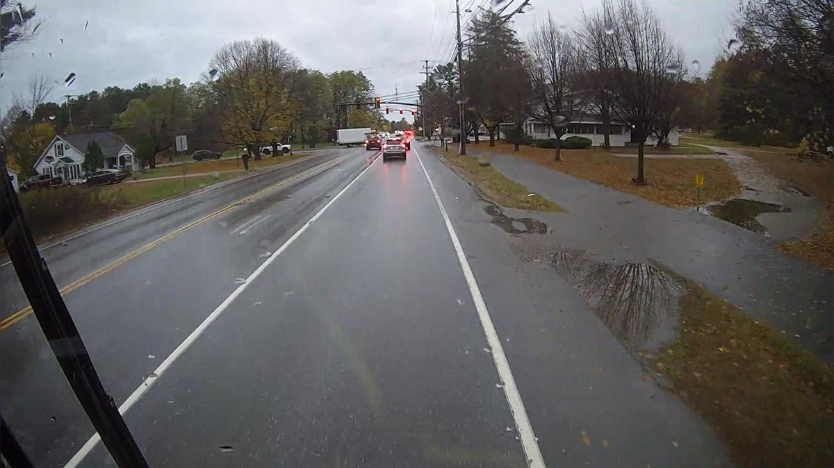 driver842bus4221Oct312025.NH16KCaddy_ch07