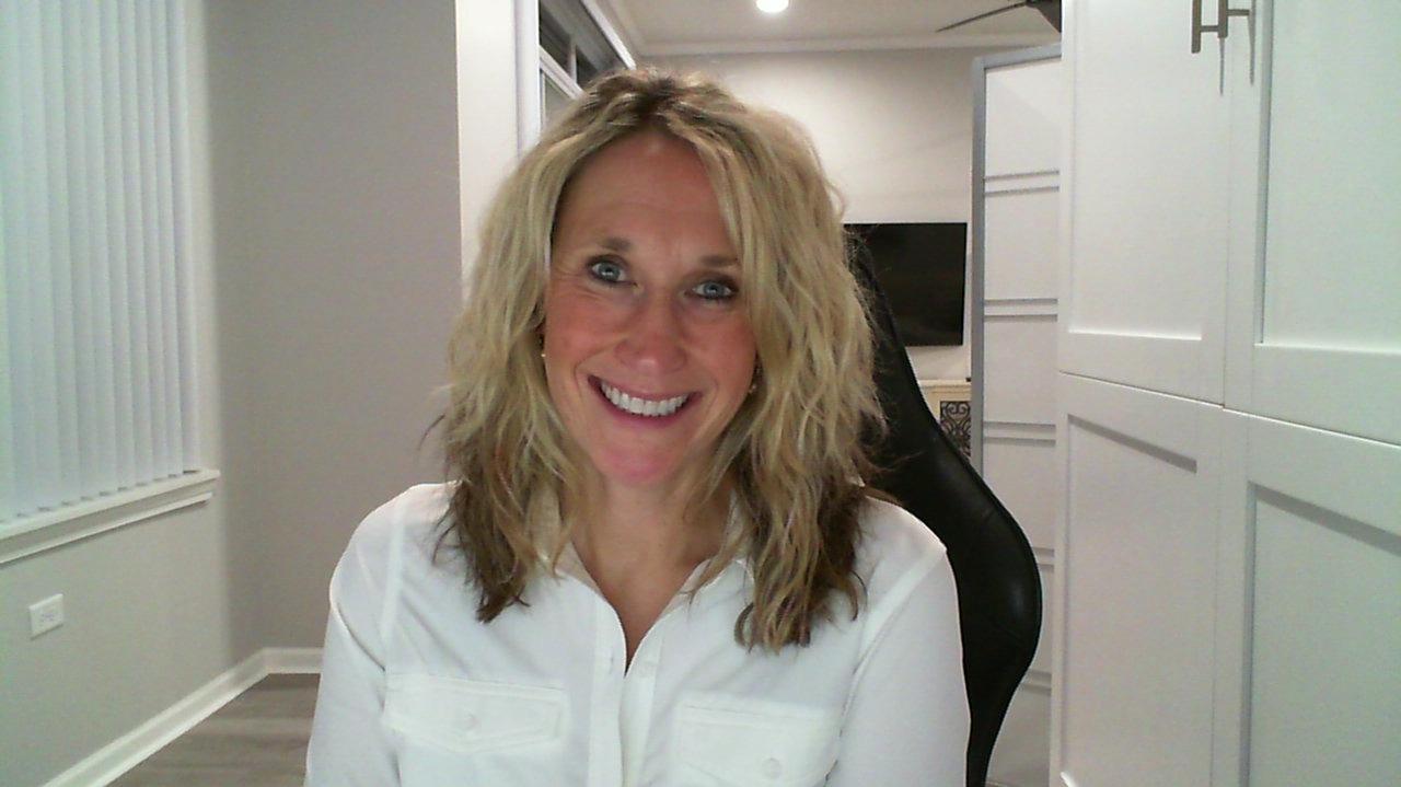 Celebrate Jeanne’s retirement with a video greeting! In 15 seconds or less, please state your name and how Jeanne made you feel.