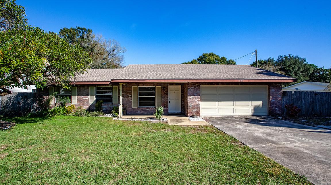 198 Okaloosa Dr., Winter Haven, FL 33884